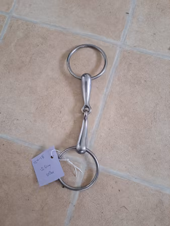 Bett, 12,5 cm