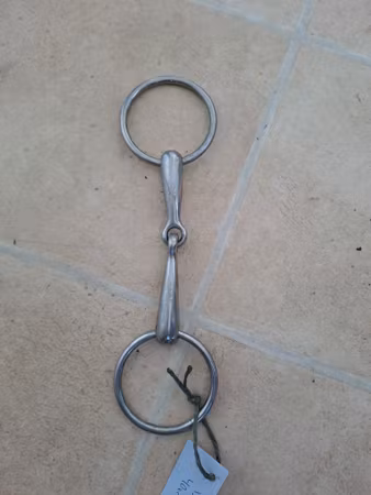 Bett, 12,5 cm