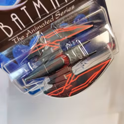 Skala 1/64 Hot Wheels DC, Batplane, BATMAN "The Animated Series"