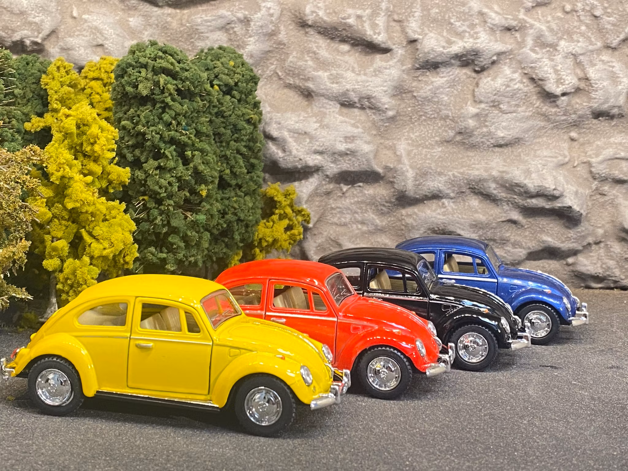 Skala 1/32 Volkswagen Beetle/Bubbla Typ 1 1967' Black fr Kinsmart