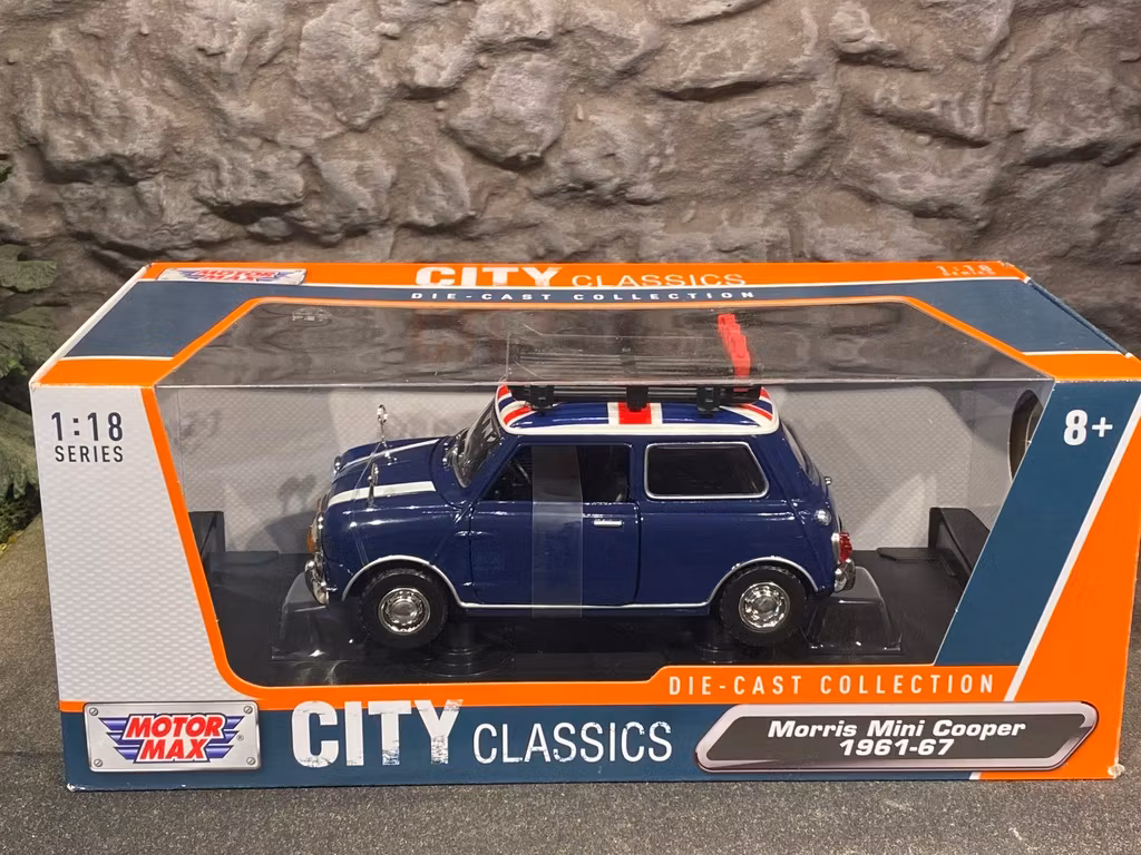 Skala 1/18 Morris Mini Cooper 1961-67  Brittish flag, etc fr MotorMax