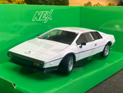 Skala 1/24 Lotus Esprit Type 79, White fr Nex models / Welly Damaged box