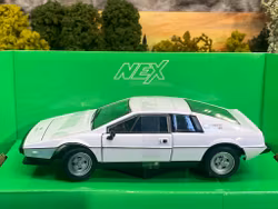 Skala 1/24 Lotus Esprit Type 79, White fr Nex models / Welly Damaged box