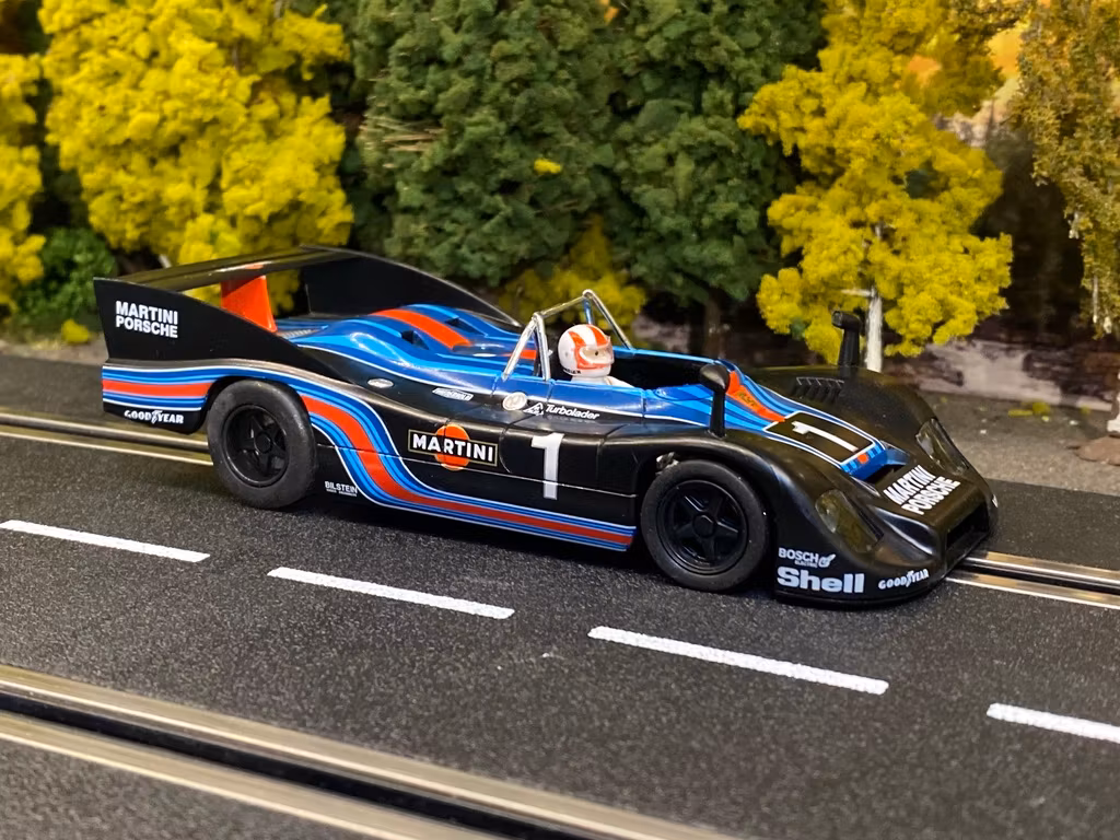 Skala 1/32 An. Slotcar fr Spirit: Porsche 936 Nurburgring 76' Martini