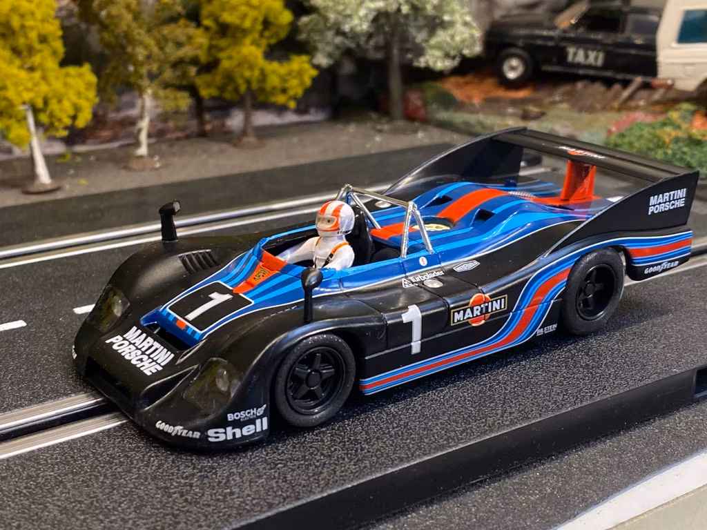 Skala 1/32 An. Slotcar fr Spirit: Porsche 936 Nurburgring 76' Martini