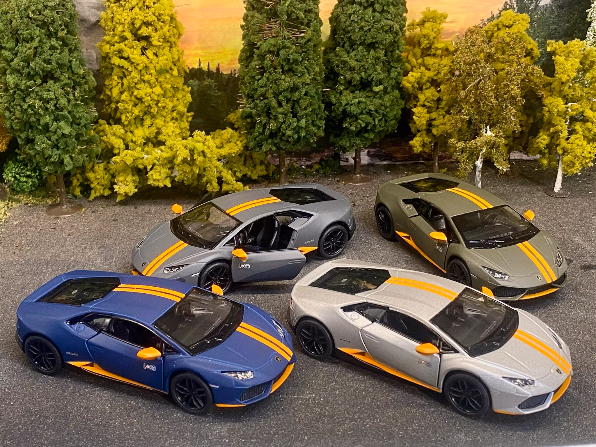 Skala 1/36 Lamborghini Huracán LP 610-4 AVIO, Silver matt fr Kinsmart