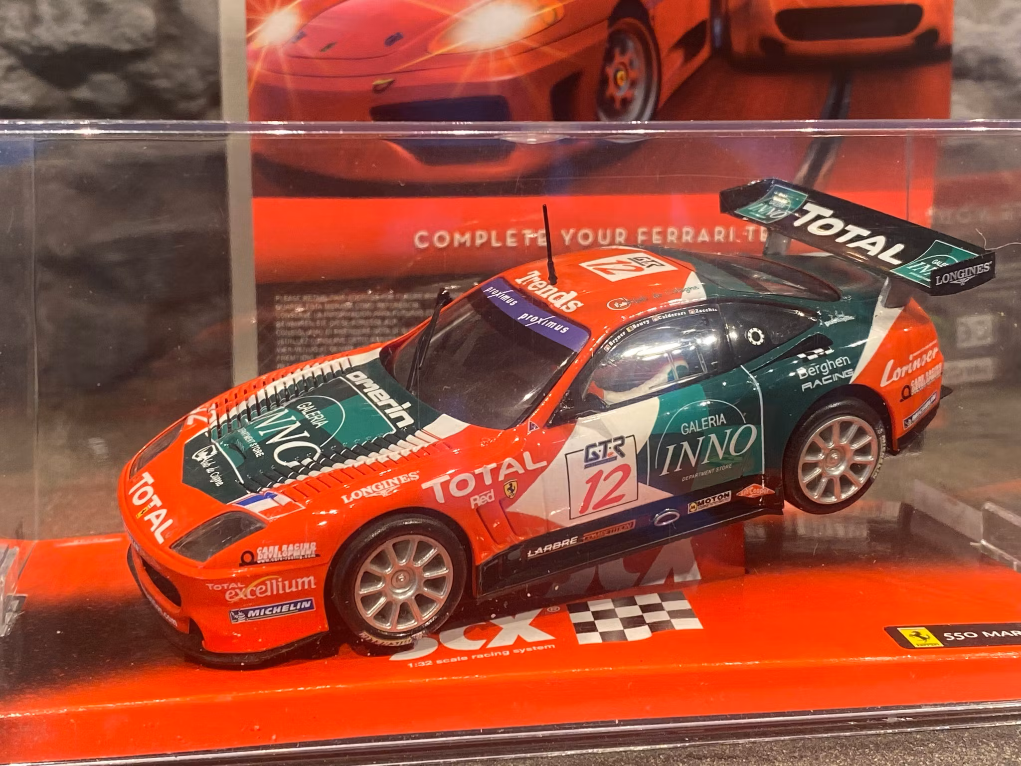 Skala 1/32 Analogue Slot Cars fr SCX: Ferrari Team 2-pack