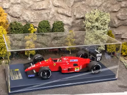 Skala 1/18 Ferrari F1 641, GP 1990, 100th Ferrari F1 Victory, A.Prost fr Look Smart