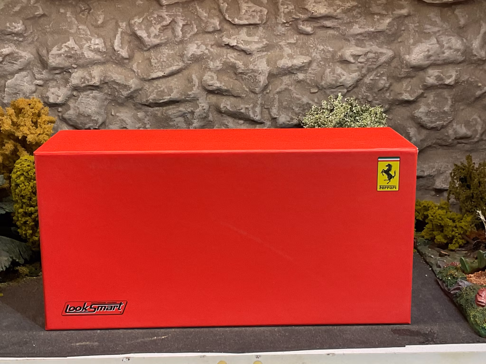 Skala 1/18 Ferrari F1 641, GP 1990, 100th Ferrari F1 Victory, A.Prost fr Look Smart