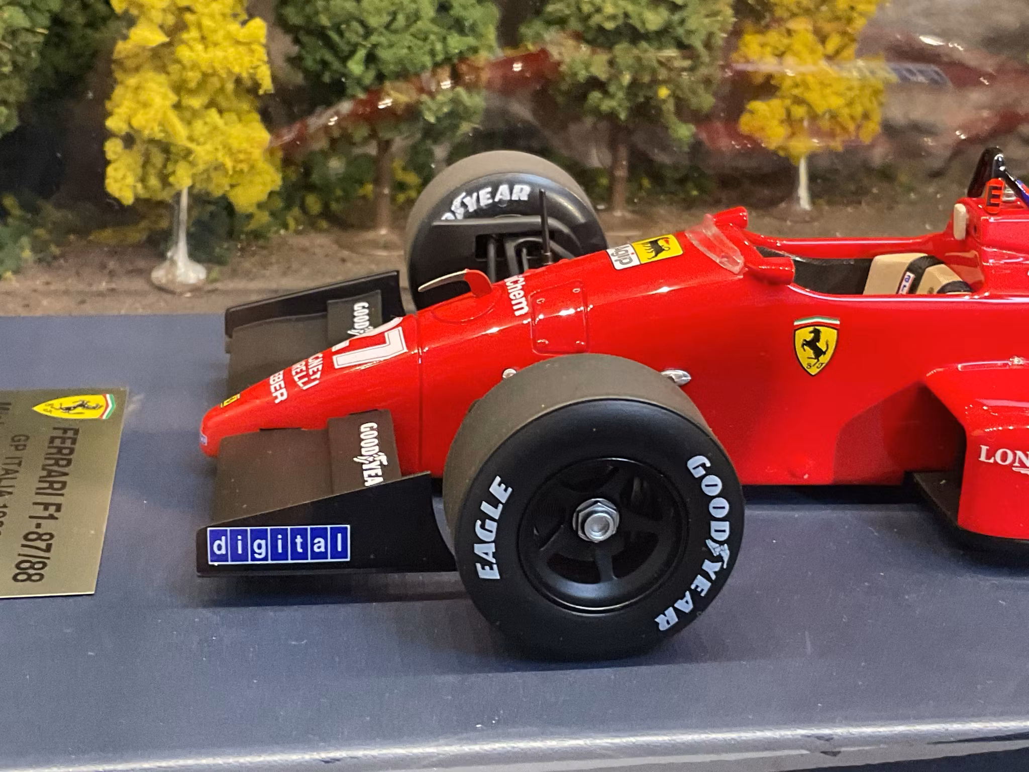 Skala 1/18 Ferrari F1 641, GP 1990, 100th Ferrari F1 Victory, A.Prost fr Look Smart