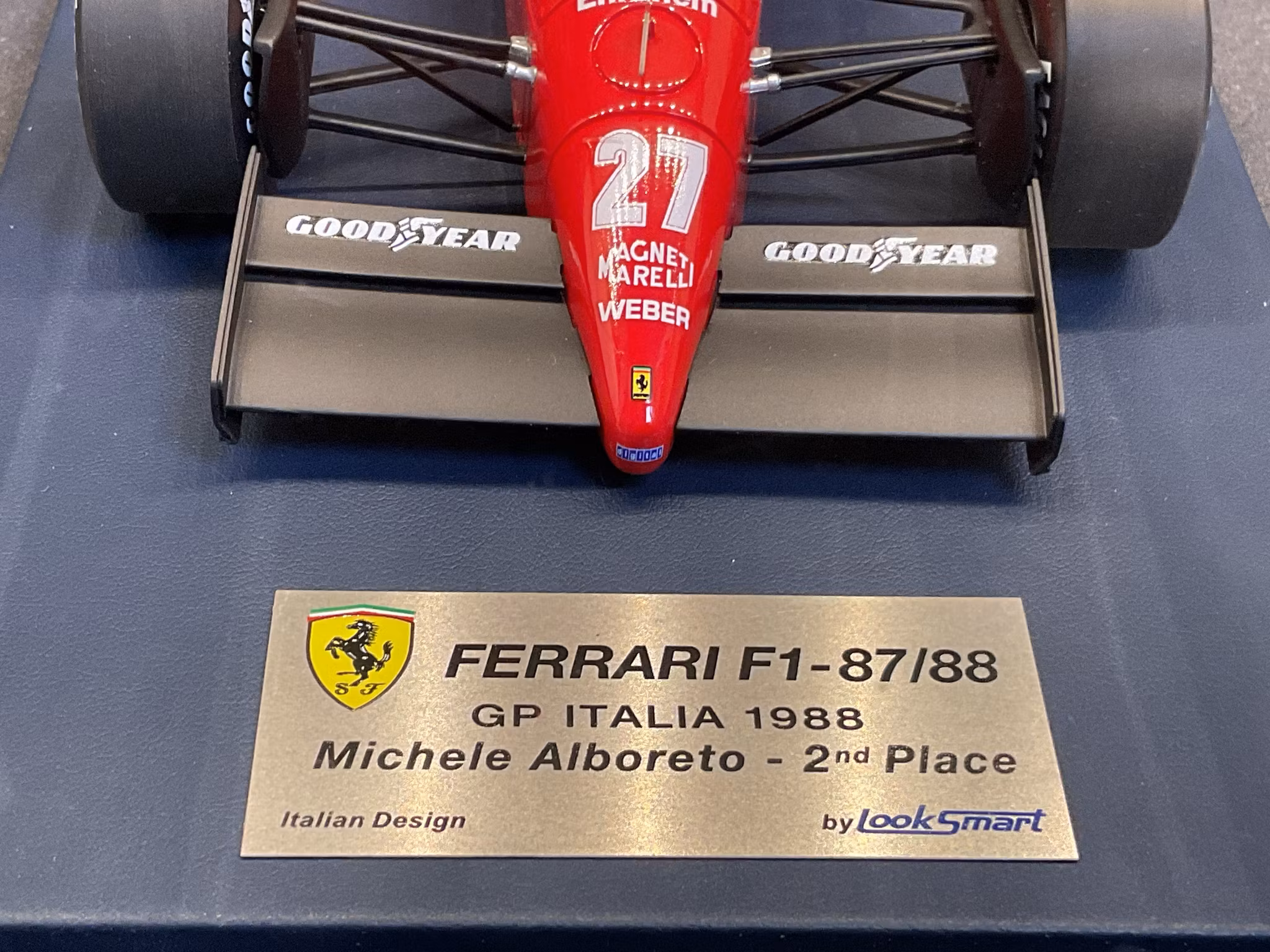 Skala 1/18 Ferrari F1 641, GP 1990, 100th Ferrari F1 Victory, A.Prost fr Look Smart