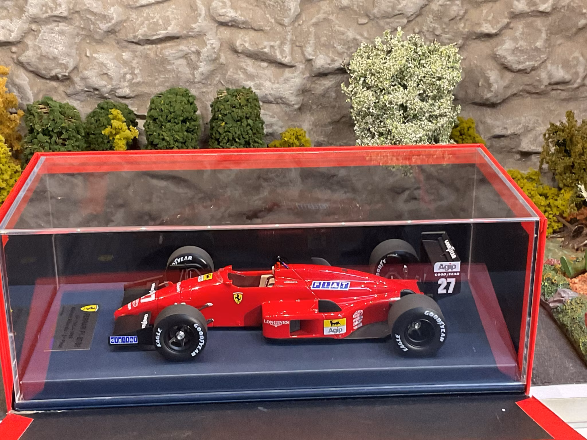 Skala 1/18 Ferrari F1 641, GP 1990, 100th Ferrari F1 Victory, A.Prost fr Look Smart