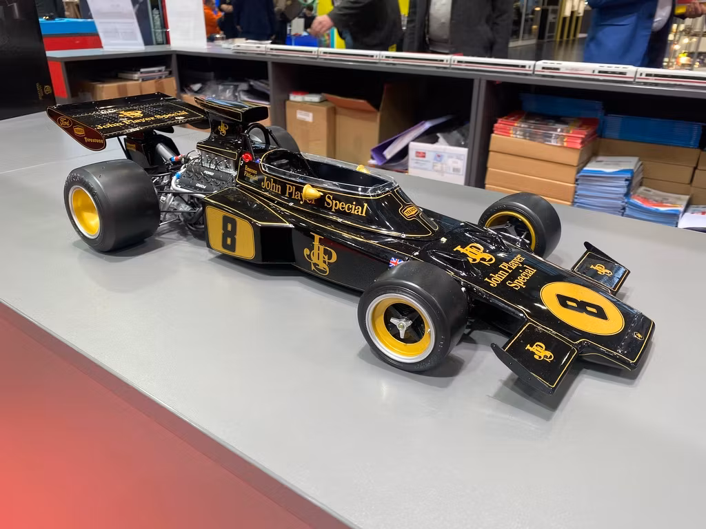 Skala 1/8 Buildingset Lotus 72D 72' British GP, Emerson Fittipaldi fr Pocher