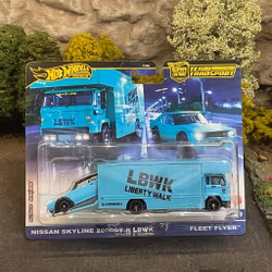 Skala 1/64 Hot Wheels PREMIUM Team Transport: Nissan Skyline 2000GT-R LBWK & Fleet Flyer