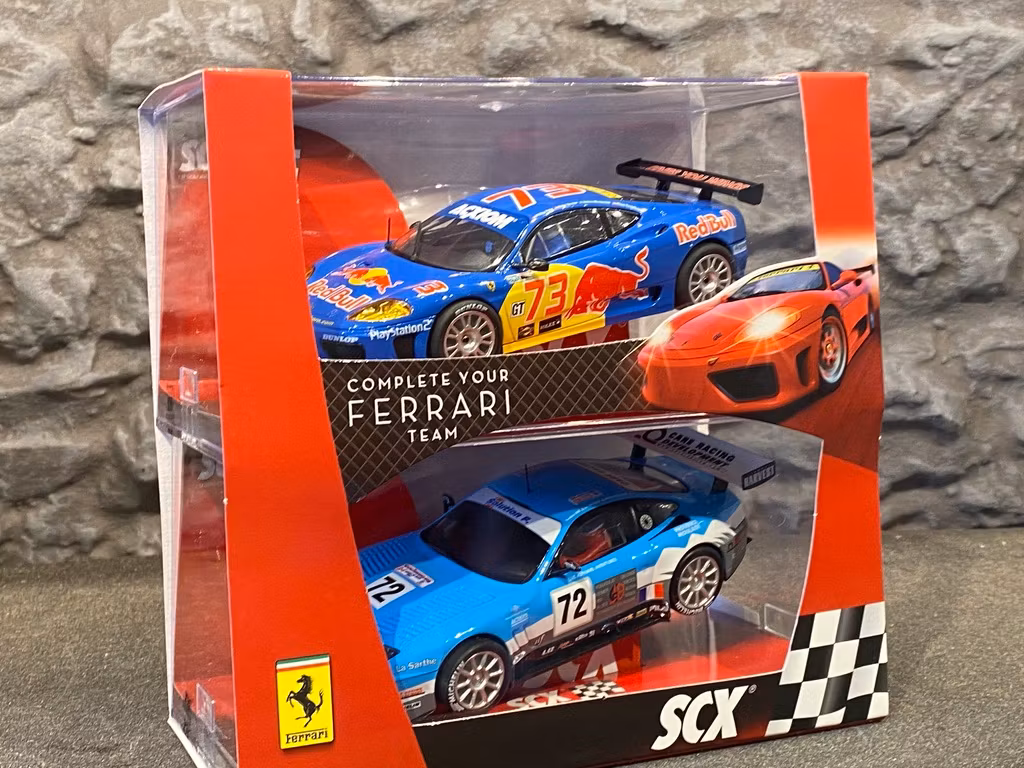 Skala 1/32 Analoga SCX Bilar till Bilbana: Ferrari Team 2-pack