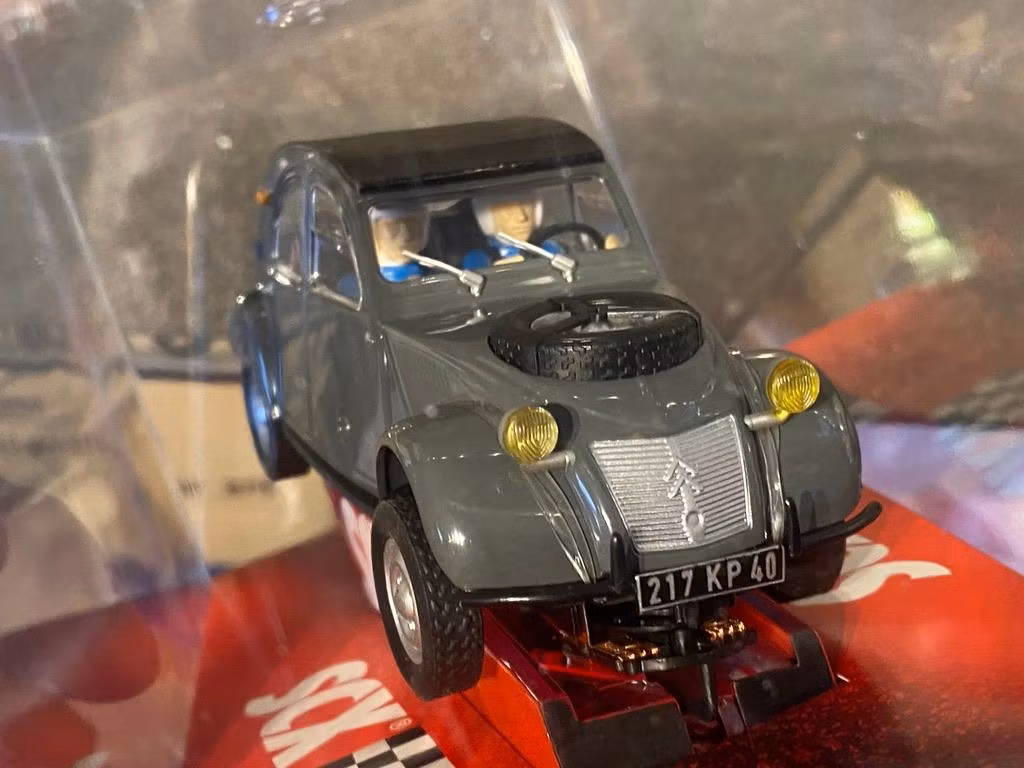 Skala 1/32 Analog SCX Bil till Bilbana: Citroen 2 CV