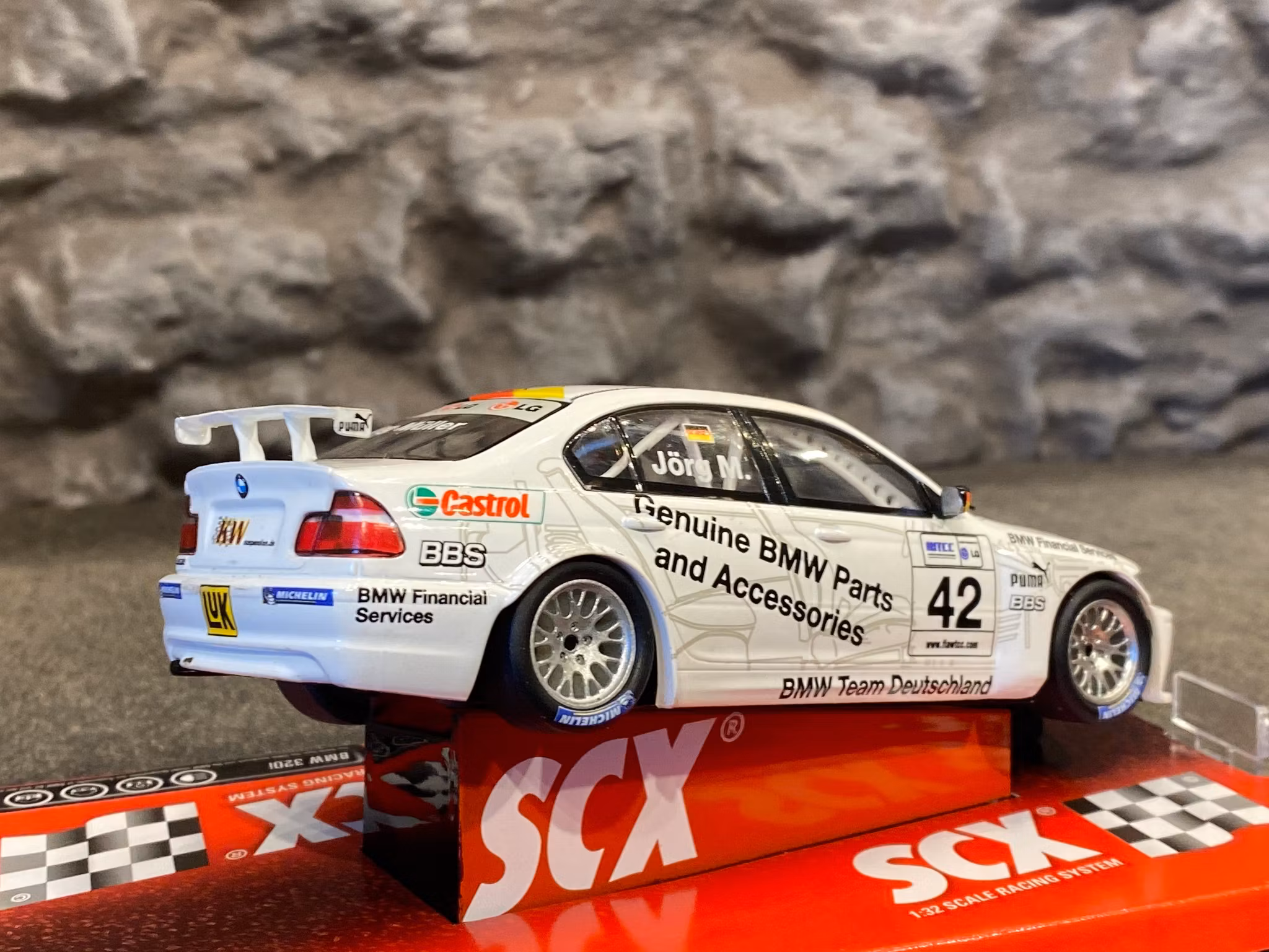 Skala 1/32 Analog SCX Bil till Bilbana: BMW 320i WTCC