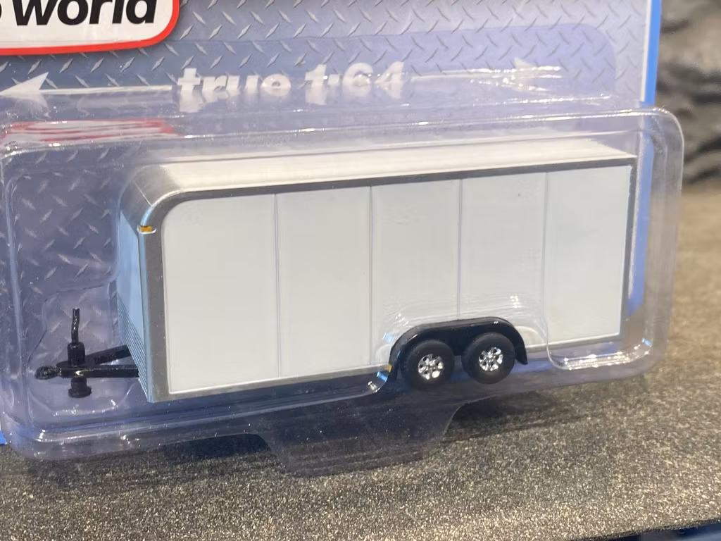 Skala 1/64 - Stängd Bil-Trailer, Vit, från Auto World