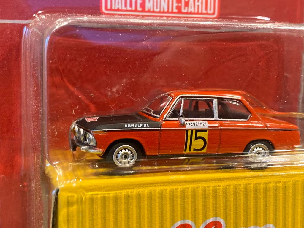 Skala 1/64 BMW 2002 - Rally Monte Carlo 1969' från Schuco