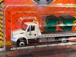 Skala 1/64 International Durastar m flak & 2 sopcontainers fr Greenlight