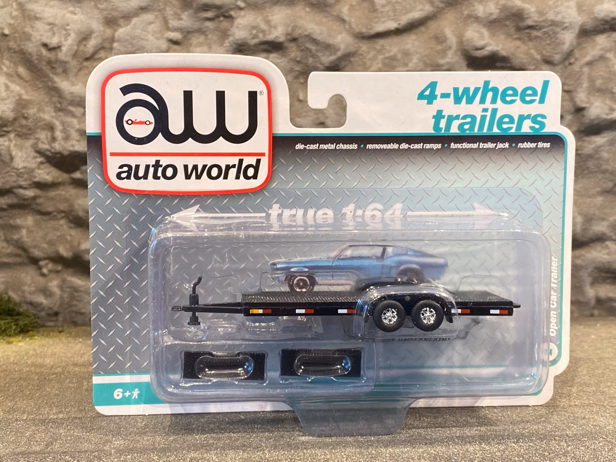 Skala 1/64 - Bil-Trailer, Svart, från Auto World