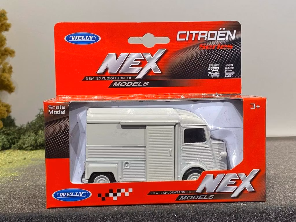 Skala 1/34 - 1/39  Citroen Type H från Nex models / Welly