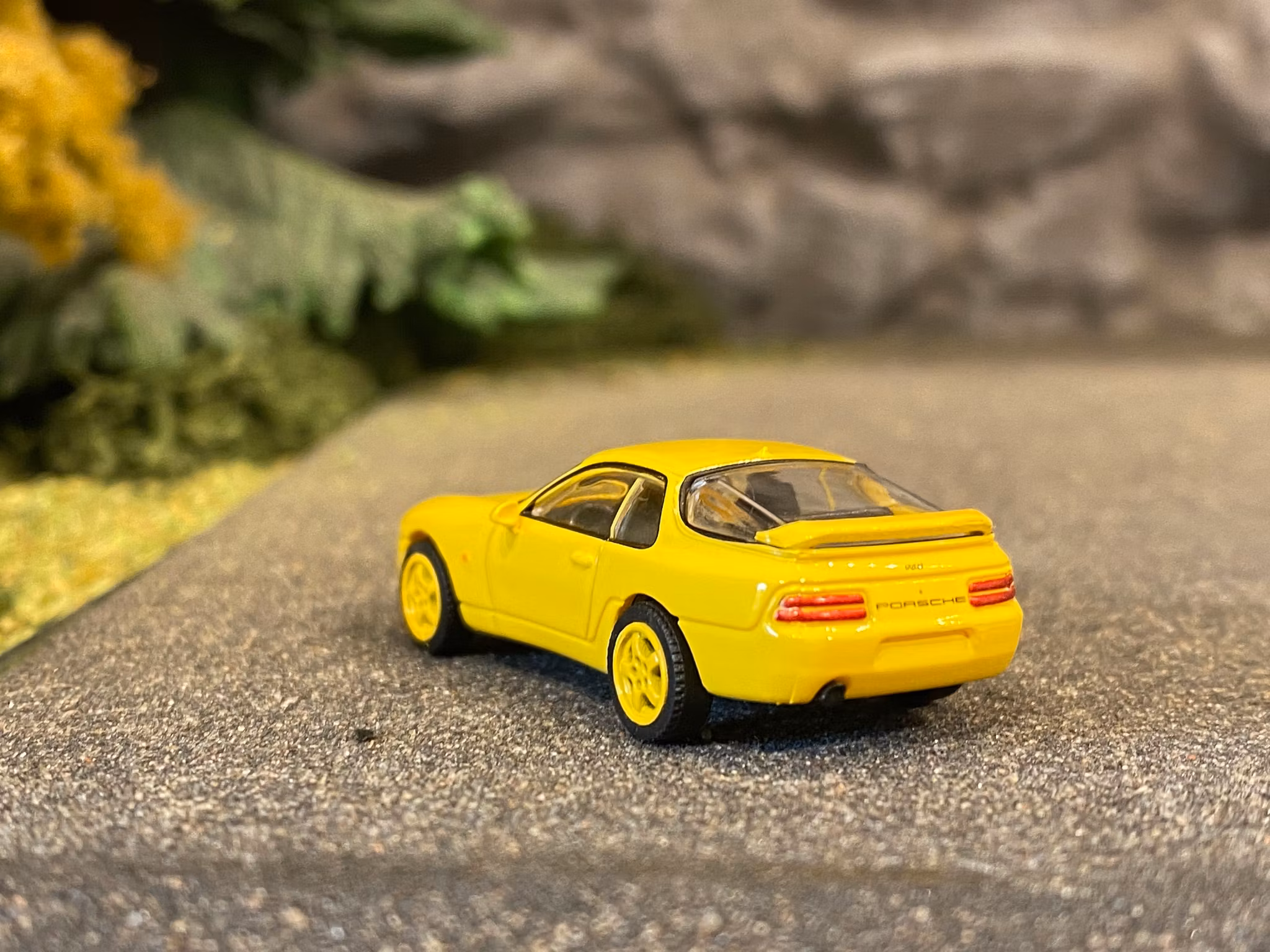 Skala 1/87 h0, Porsche 968 från PCX87