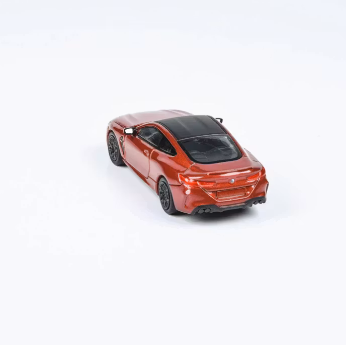 Skala 1/64 BMW M8 Coupe Montegi röd fr Para 64