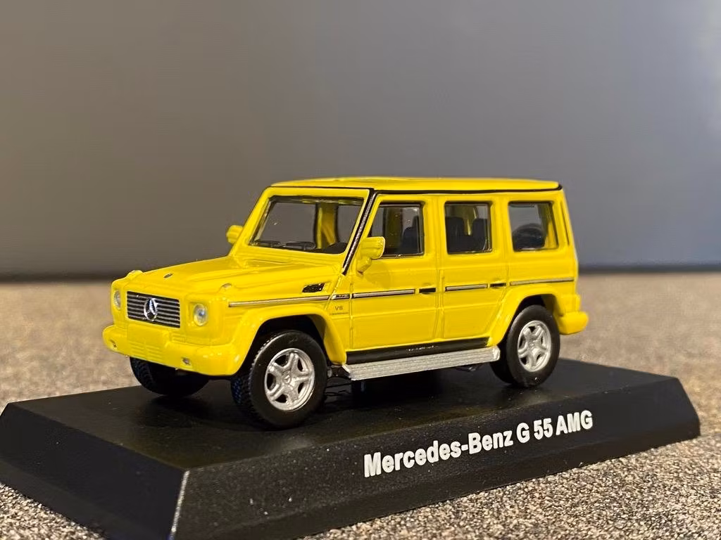 Skala 1/64 Mercedes-Benz G55 AMG, Gul fr KYOSHO