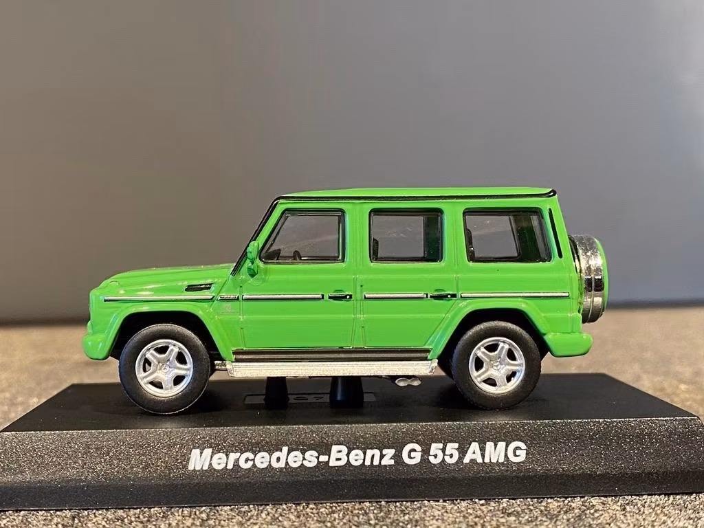 Skala 1/64 Mercedes-Benz G55 AMG, Grön fr KYOSHO