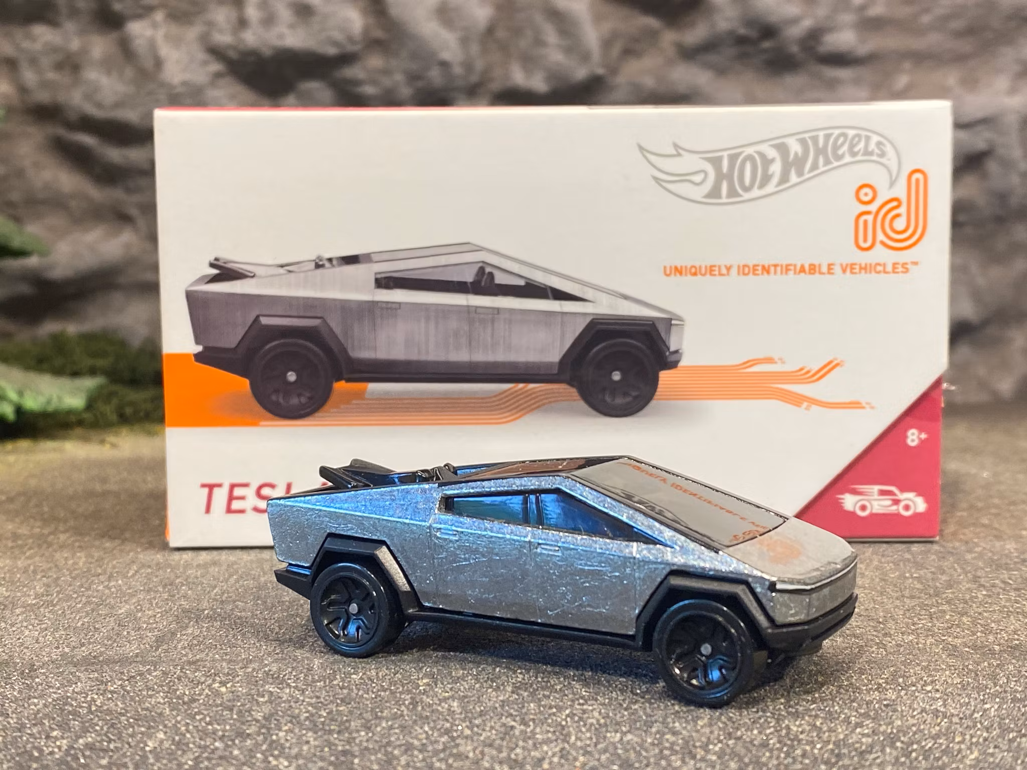 Skala 1/64 Hot Wheels ID, Tesla Cybertruck