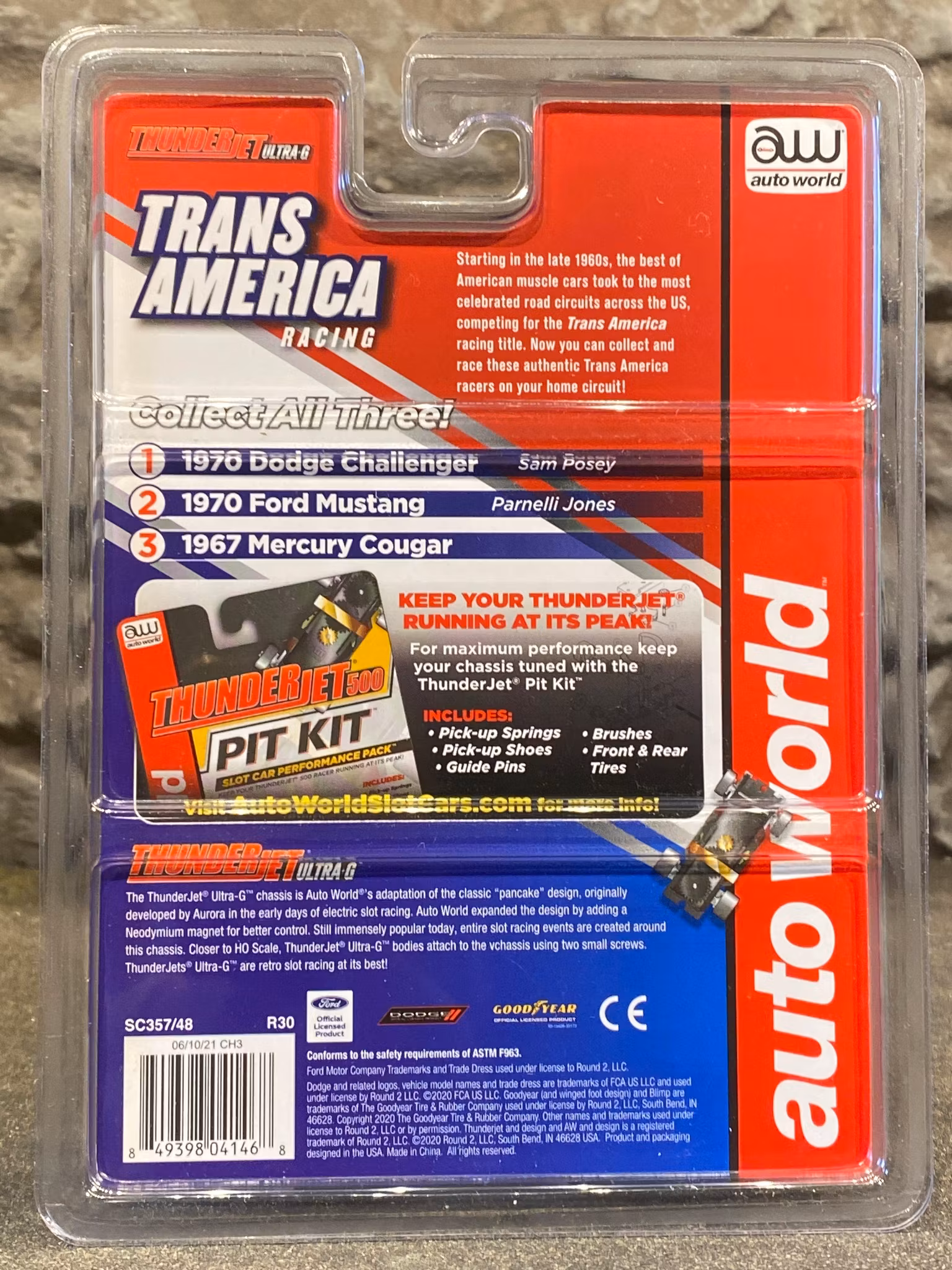 Skala 1/64 Bil för Bilbana, Mercury Cougar 67' från Auto World