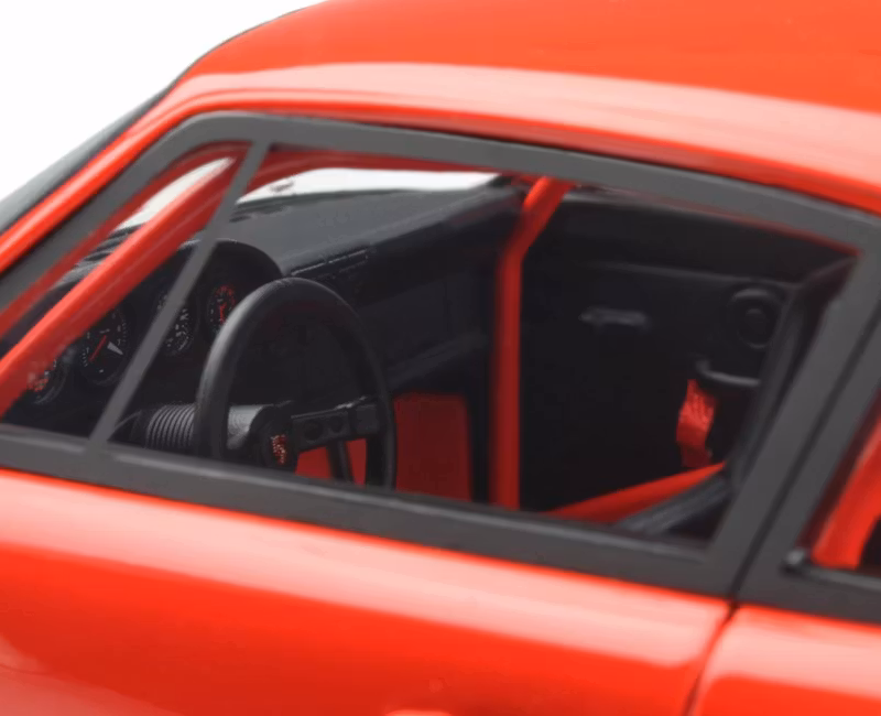 Skala 1/18 Porsche 911 (993) 3,8 RSR fr GT Spirit