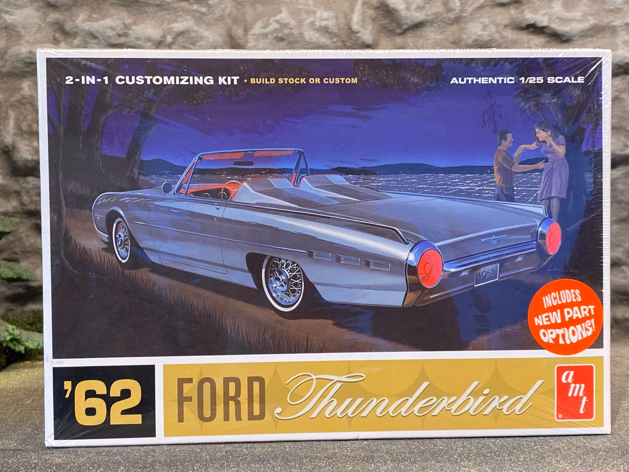 Skala 1/25 Byggmodell Ford Thunderbird 62' från AMT