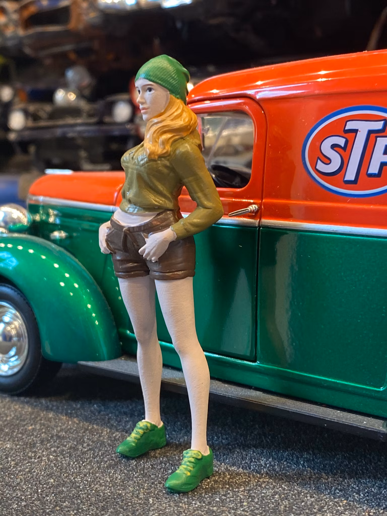 Skala 1/24 Kate gillar bilarna - American Diorama