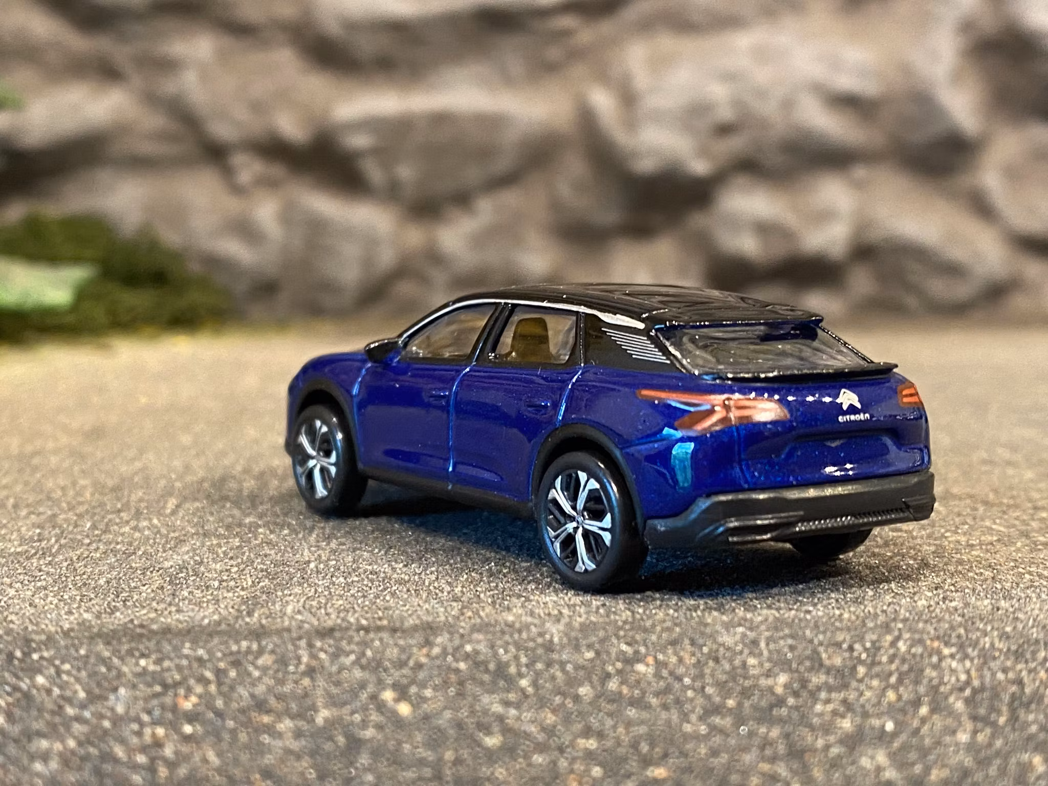 Skala 1/64 Citroen CSX, 2021' blå, från NOREV