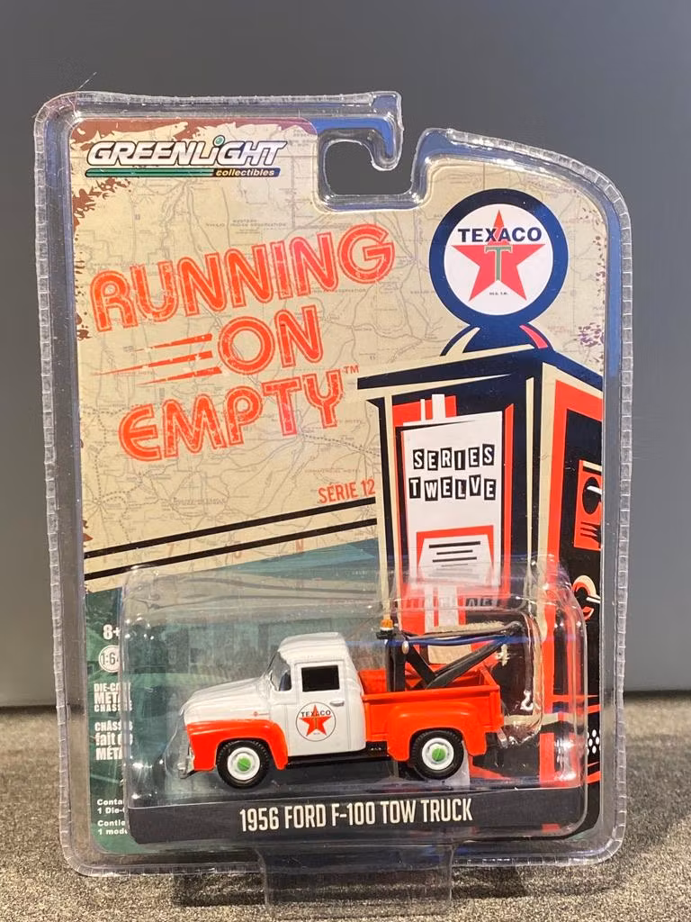 Skala 1/64 Ford F-100 Tow Truck 56' Texaco - Running on Empty fr Greenlight