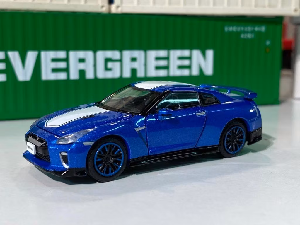 Skala 1/64 NISSAN GT-R (R35) 50 year Lim ed, Bayside blå fr ERA CAR