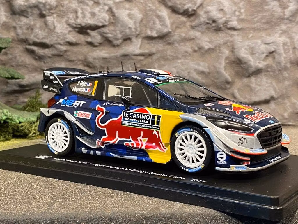 Skala 1/24 2017 Ford Fiesta WRC #1 Ogier/Ingrassia Rally Monte Carlo