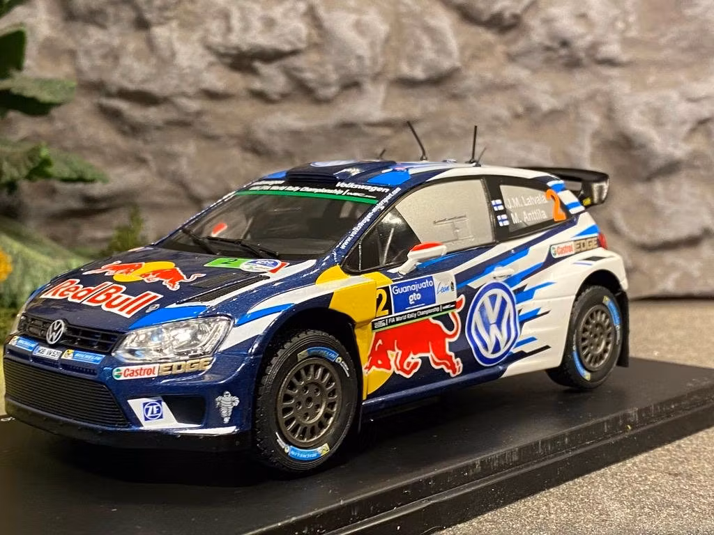 Skala 1/24 2016 Volkswagen Polo R WRC #2 Latvala/Anttila Rally Guanajuato Mexico