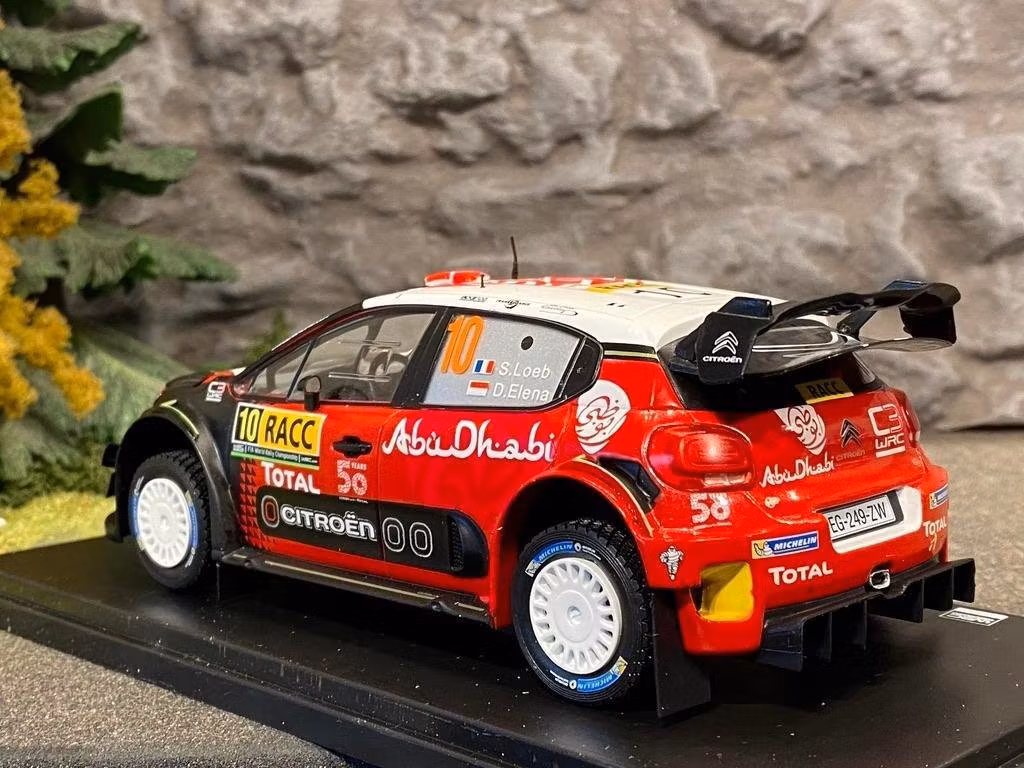 Skala 1/24 2018 Citroen C3 WRC #10 Loeb/Elena Rally Catalunya