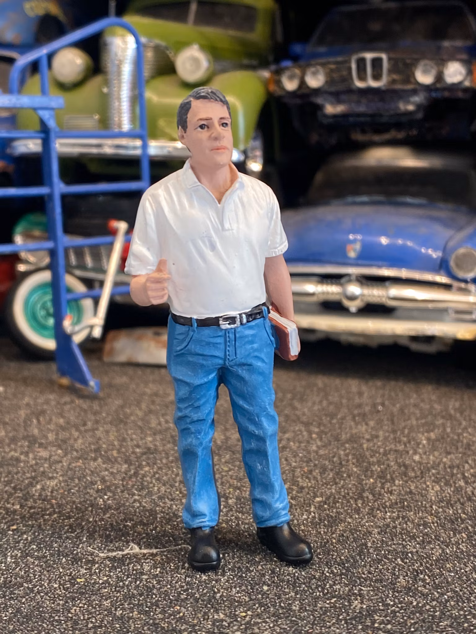 Skala 1/24 Chefen går igenom dagen...  - American Diorama