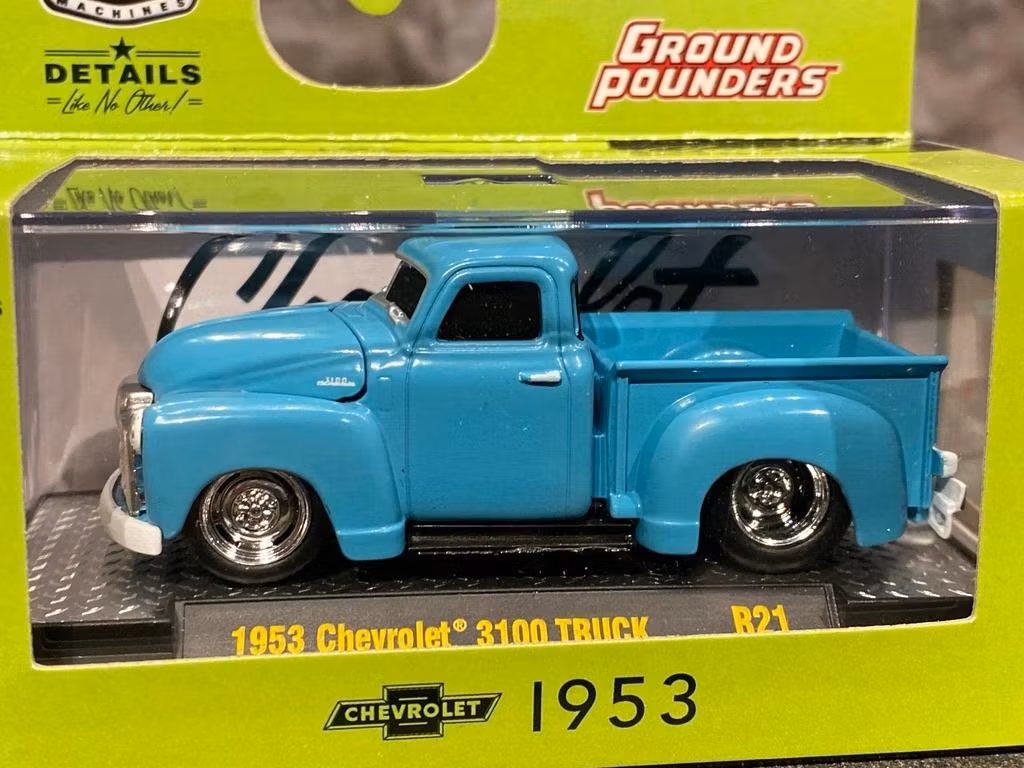 Skala 1/64 Chevrolet 3100 Truck 1953' "Ground Pounders" fr M2 Machines