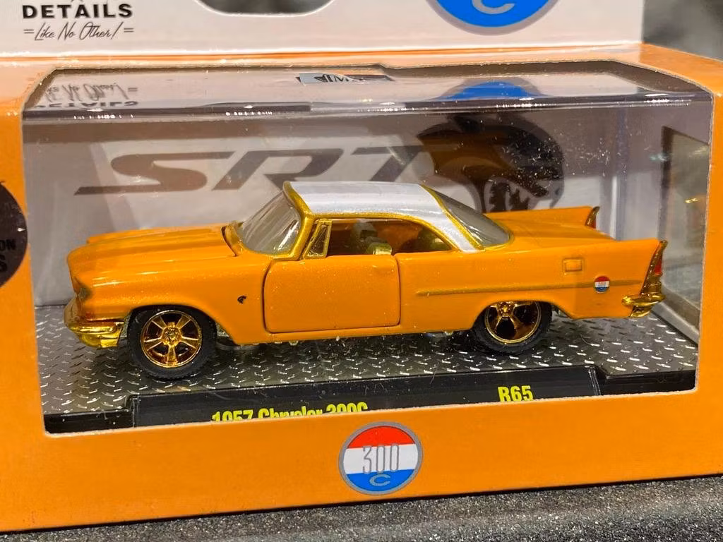Skala 1/64 Chrysler 300C 57' "Auto Shows" fr M2 Machines