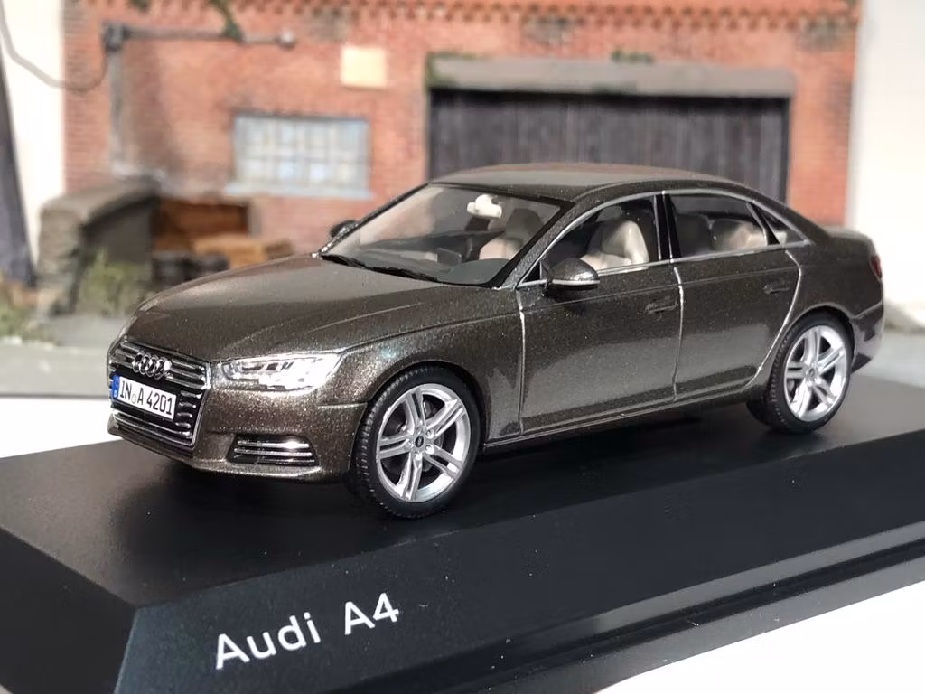 Skala 1/43: AUDI A4 fr Quattro GmbH