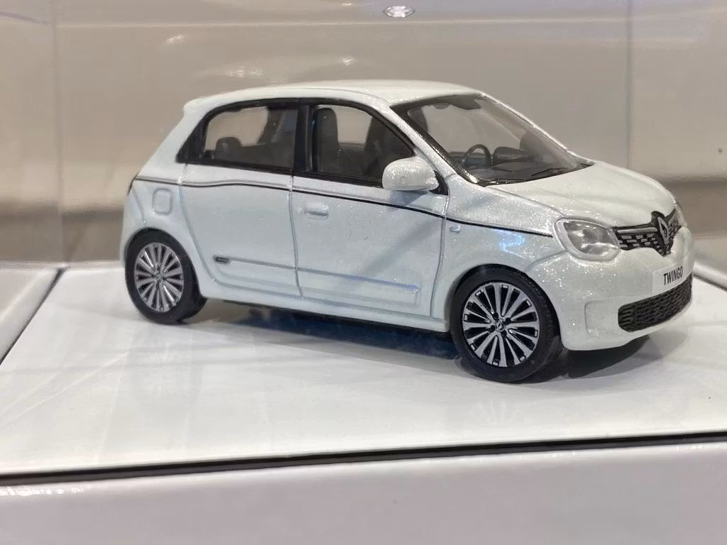 Skala 1/43 Mycket fin Renault Twingo från NOREV
