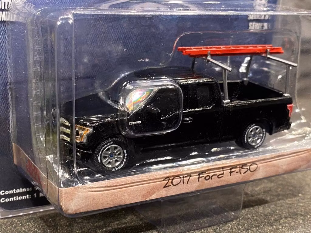 Skala 1/64 Ford F-150 2017' "Blue Collar" från Greenlight
