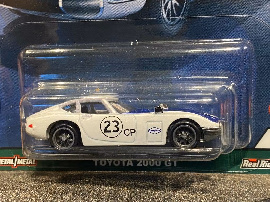Skala 1/64 Hot Wheels PREMIUM - Toyota: Toyota 2000 GT