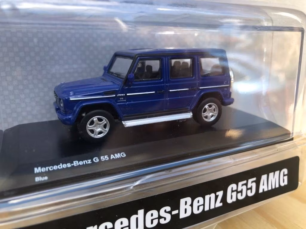 Skala 1/64 Mercedes-Benz G55 AMG, blå fr KYOSHO