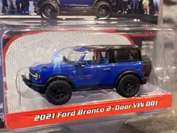 Skala 1/64 Ford Bronco 2-door VIN#001 Barrett Jackson auctions fr Greenlight